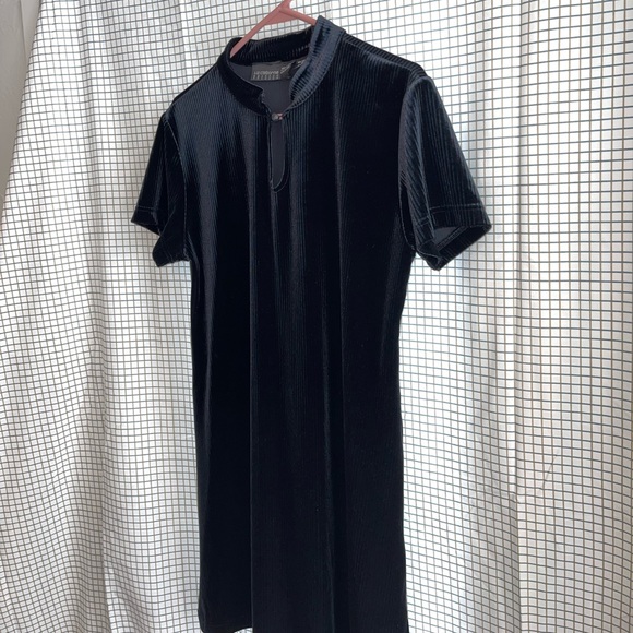90s Liz Claiborne Dresses Black Ribbed Velour Dress Large - Picture 2 of 13